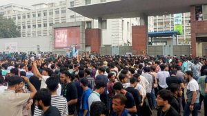 শিক্ষামন্ত্রীর পদত্যাগের দাবি থেকে সরে ৬ দফা নিয়ে সচিবালয়ে প্রতিনিধিদল