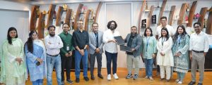 তৈরি-পোশাক কর্মীদের জন্য ডিজিটাল সংযোগ সেবা আরো সহজলভ্য করতে