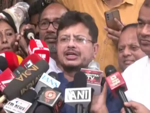 নির্বাচন কমিশনের কাছে নিজেদের ‘আসল তৃণমূল’ দাবি করলো ‘ঋতব্রত শিবির’