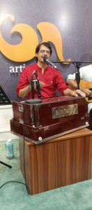 রফিকুল আলম ও প্রতিতি বিশ্বাসের গানে মুখর ‘সন্ধ্যা প্রদীপ’; দর্শকদের অনুরোধে গান শোনালেন সংস্কৃতি প্রতিমন্ত্রী
