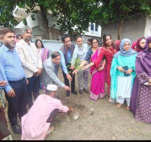 শিল্প-একাডেমিয়া সহযোগিতা শিক্ষার মান ও কর্মসংস্থান বাড়াবে: ইউজিসি সদস্য ড. মামুন
