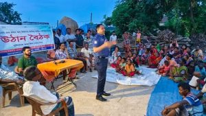 মাদক, চোলাই মদ প্রতিরোধে ও বর্জনে সচেতনতামূলক উঠান বৈঠক