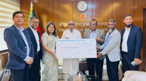 বাংলাদেশ শ্রমিক কল্যাণ ফাউন্ডেশনের তহবিলে ২৪.৬০ কোটি টাকা জমা দিলো গ্রামীণফোন
