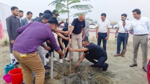 গ্রিন ড্রাইভ’ উদ্যোগের আওতায় বৃক্ষরোপন বিওয়াইডি বাংলাদেশের