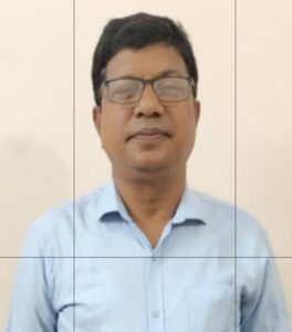 দিনাজপুরের চিরিরবন্দরে মাধ্যমিক শিক্ষা অফিসার দায়িত্ব কর্তব্যে নিষ্ঠাবান